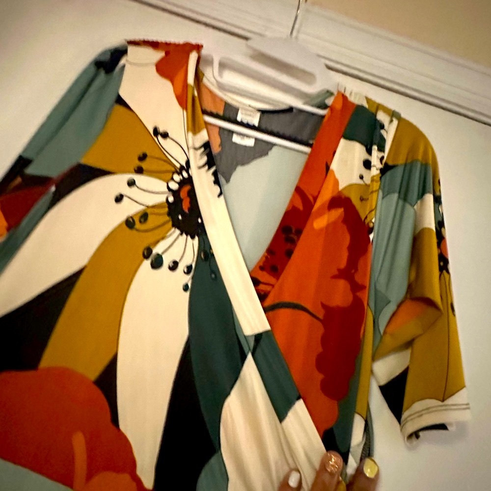 Like New Janette F/S Orange and Yellow Maxi Wrap Sundress with Flutter Sleeves - Picture 3 of 9